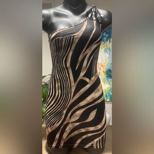 Misope Black and Tan Zebra Print One-Shoulder Dress, Size Small